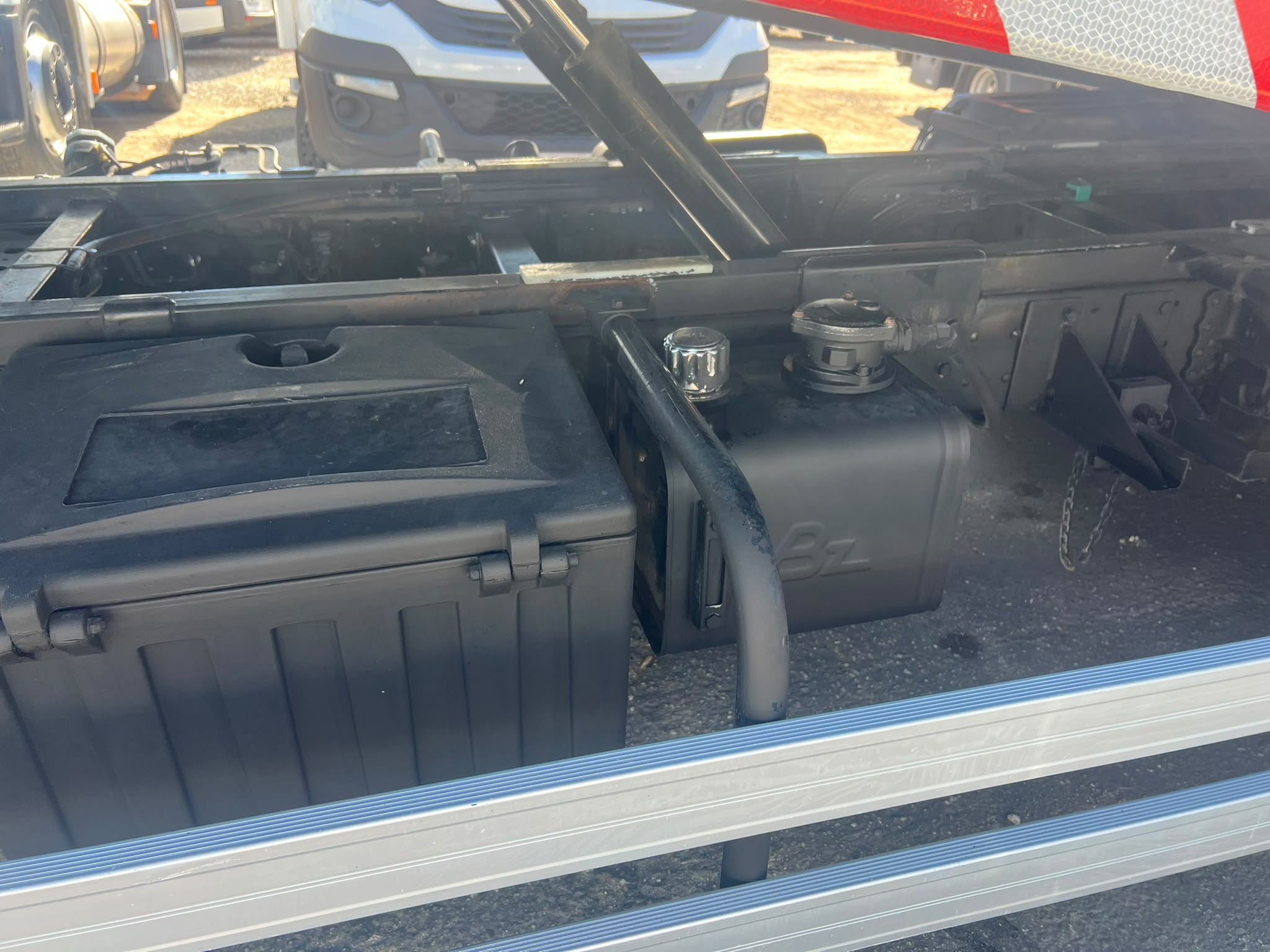 Mitsubishi CANTER 6.5/145 camión portacoches