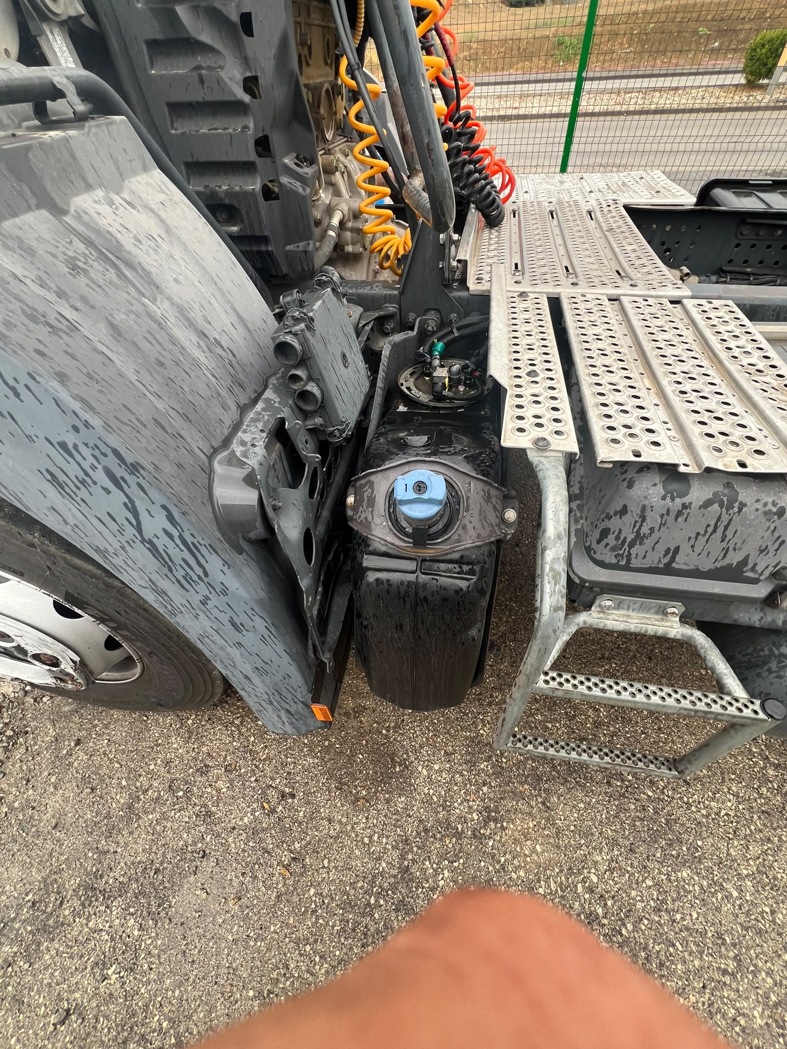 Mercedes-Benz Arocs 1845 cabeza tractora