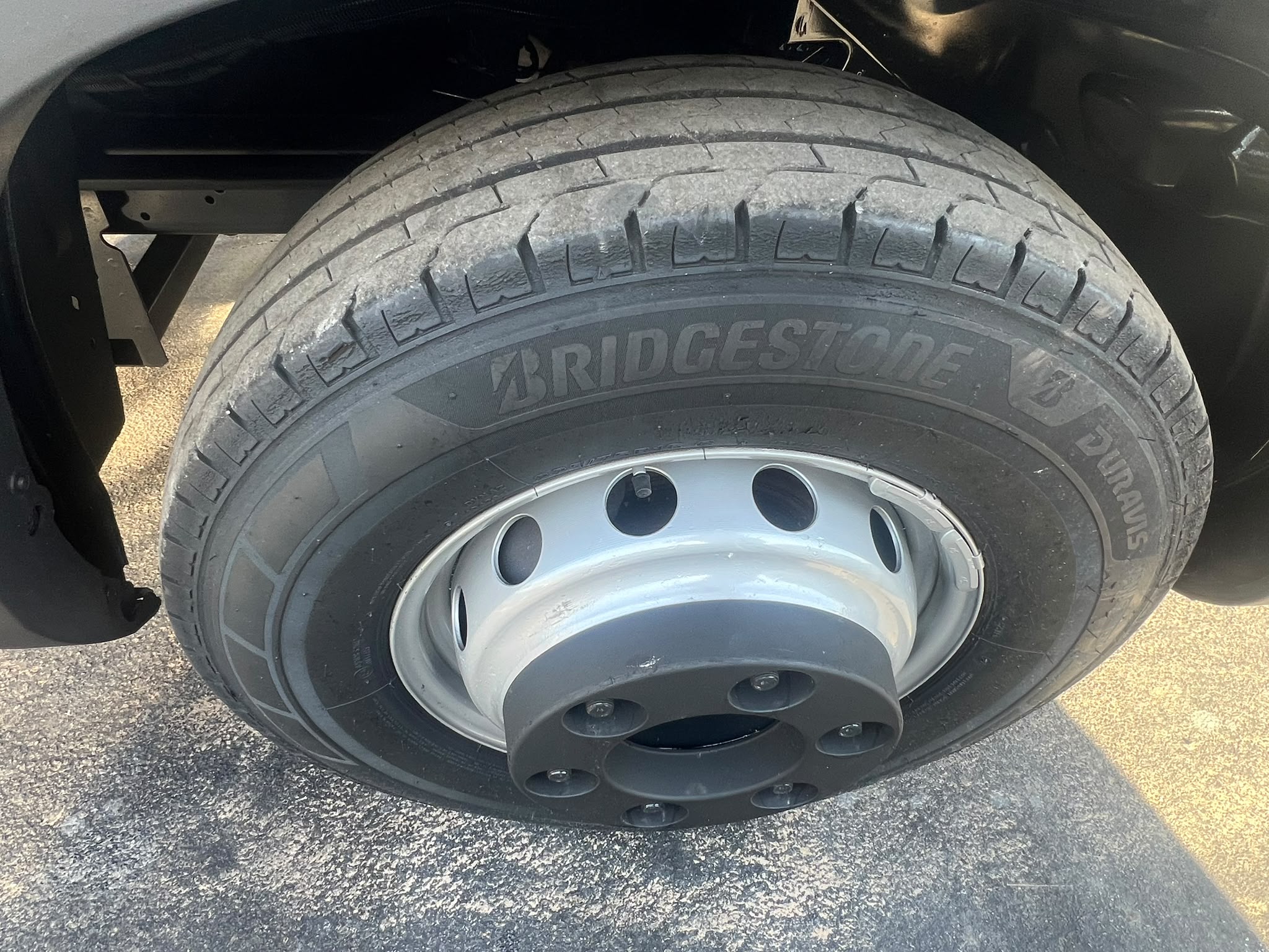 IVECO Daily 70C17 RAMPA ELEVADORA camión frigorífico