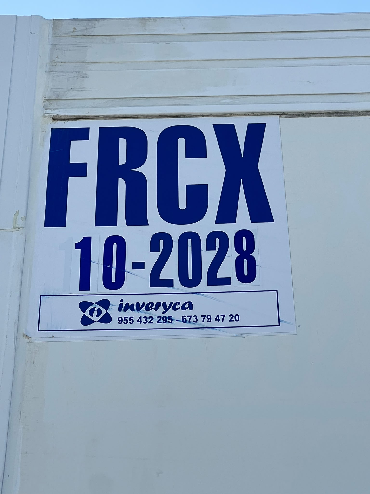 IVECO Daily 70C17 RAMPA ELEVADORA camión frigorífico