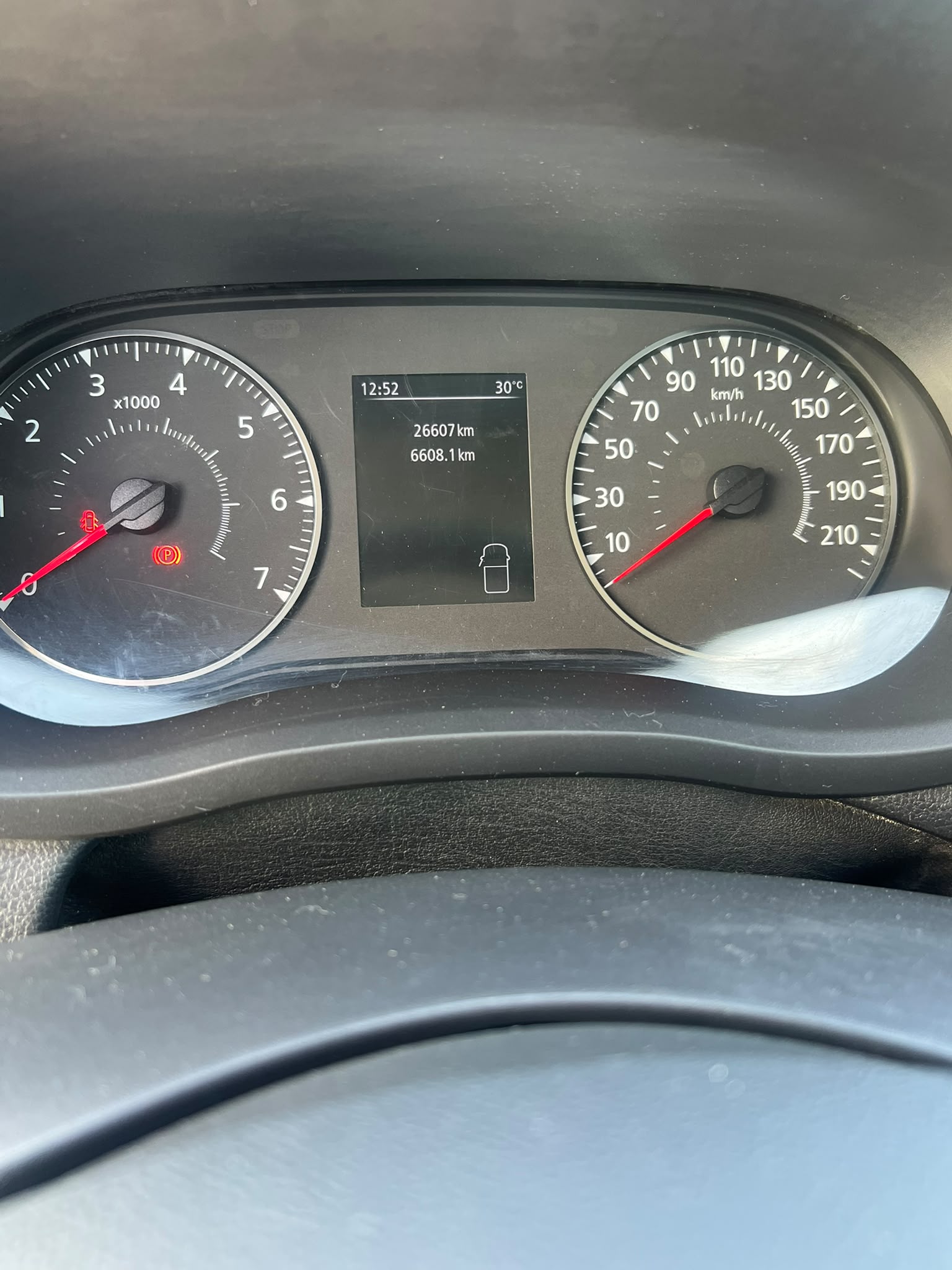 Nissan NV400 3.5TN BASCULANTE camión chasis