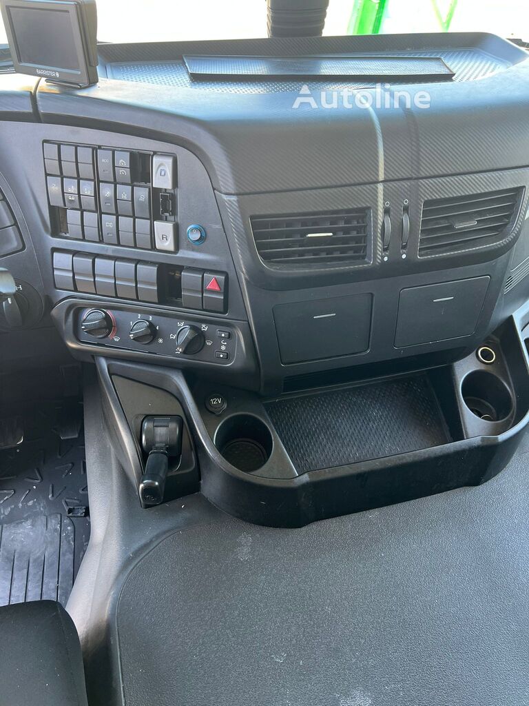 IVECO Stralis 360 frigorifico BITEMPERATURA